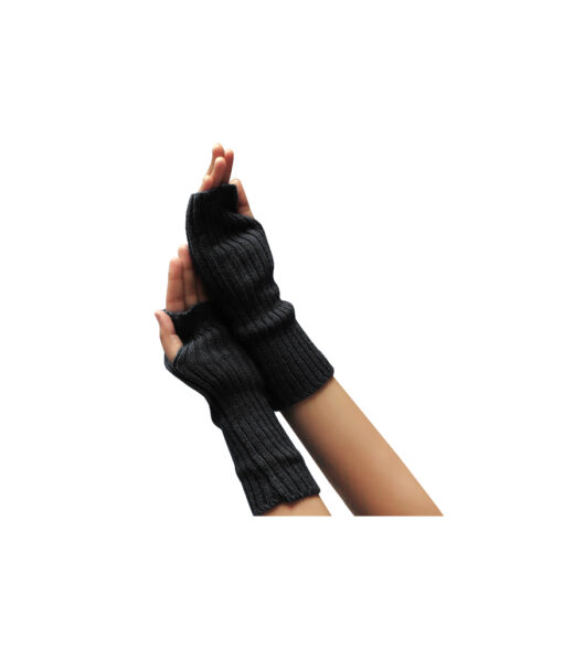 Black hand and arm warmers